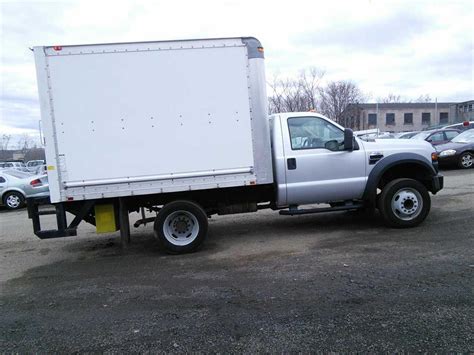 2008 Ford F-450 Box Truck (Hartford, CT 06114) | Property Room