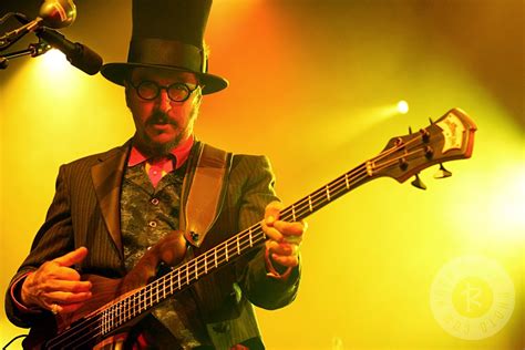 10 Top Bass Playing Tips with Les Claypool