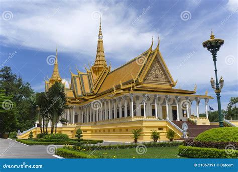 Royal Palace Phnom Penh stock image. Image of palace - 21067391