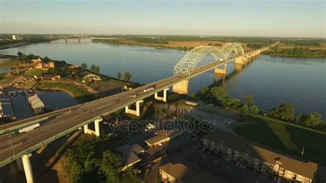 Bridge Spans Mississippi River Memphis Tennessee West Memphis Arkansas ...