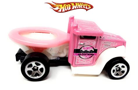 Curiosity : Hot wheels gotta go toilet