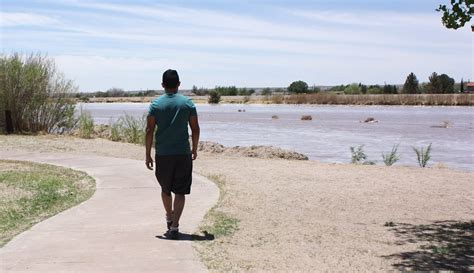 Discover the Health Benefits of Las Cruces Walking Trails - LasCruces.com