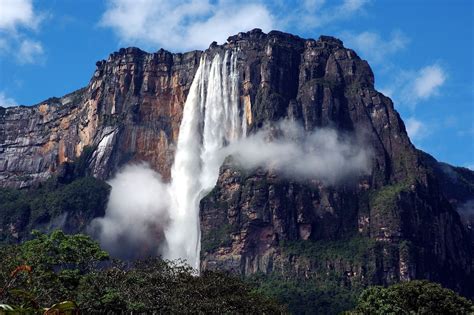 Angel Falls Facts and Information - Angel Falls Venezuela