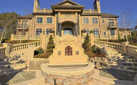 $10.8 Million Vineyard Estate In Morgan Hill, CA | Homes of the Rich