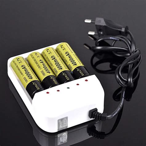 Universal I4 Intelligent Li ion/NiMH 18650/26650/AA/AAA Battery Charger ...