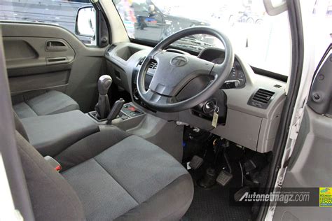 interior TATA Super Ace | AutonetMagz :: Review Mobil dan Motor Baru ...