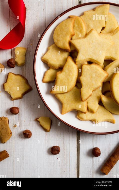 Close-up of different shapes of Christmas cookies Stock Photo - Alamy