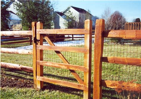 Farm Style Wood Fence - Councilnet