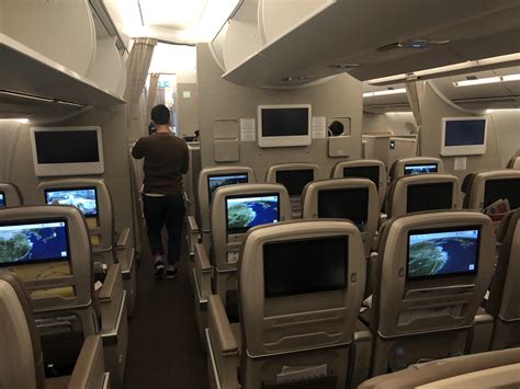 🇨🇳China Eastern Airlines MU736 Premium Economy Class review Sydney ...