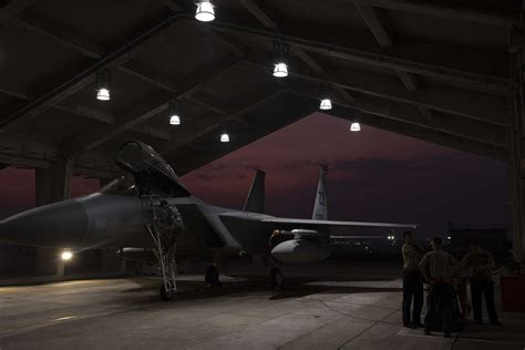 A 67th Fighter Squadron pilot exits an F-15C Eagle - NARA & DVIDS ...