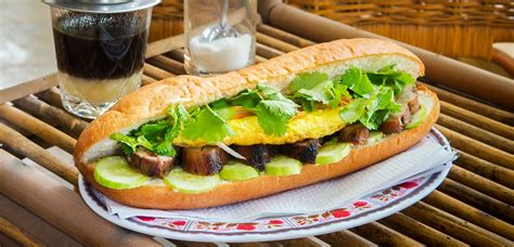 Banh Mi Op La Recipe – Hoi An Style Banh Mi with Omelette