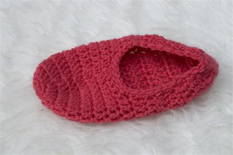 Quick and Easy - All Sizes Easy Crochet slippers | Charmed By Ashley