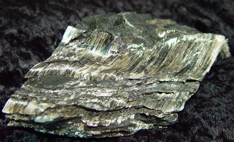 Amosite Asbestos Mineral Ore (Asbestiform Grunerite) | Flickr