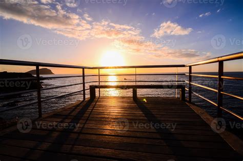 Ocean view during sunset 16733944 Stock Photo at Vecteezy