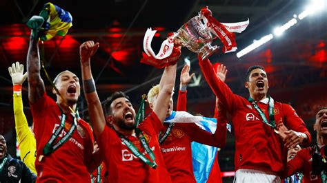 Manchester United wins first trophy since 2017 with victory over ...