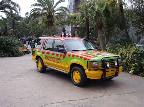 File:Jurassic Park car.jpg