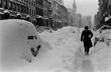 The Great Blizzard of 1947: Photos of New York, Buried in White | Time.com