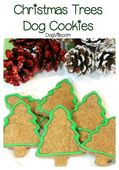 Holiday Dog Treats Recipe: Christmas Trees - DogVills