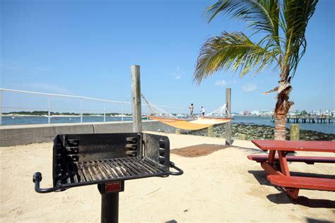 Oceanic Motel, At the Inlet and Bay in Ocean City Maryland