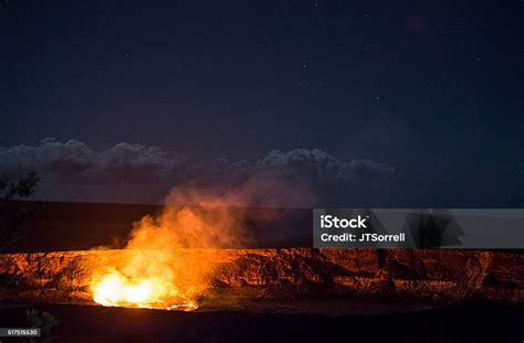 Kilauea Lava Lake Eruption Under A Starry Sky Stock Photo - Download ...