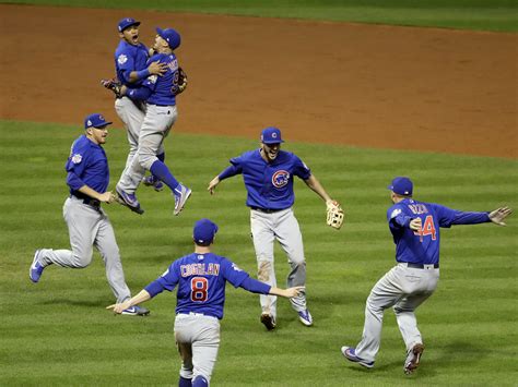 Chicago Cubs Defeat Cleveland Indians In 10 Innings To Win World Series ...