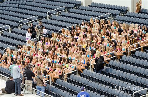 Dallas Cowboy Cheerleader Tryouts 2011 — Plastik Object Photography