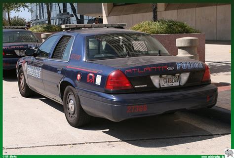 FordCrown Victoria (1997-2011)