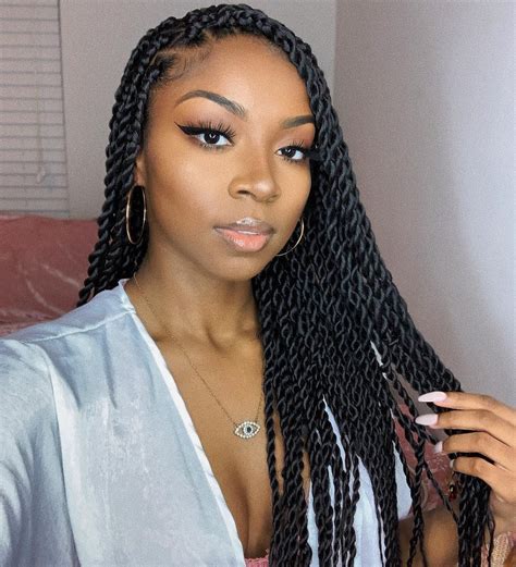 Pin by PNinspo on ʙʀᴀɪᴅᴇᴅ ʜᴀɪʀstyles 21’ | Senegalese twist hairstyles ...