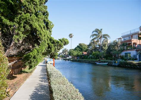 Venice Beach Canals Los Angeles: How to Visit