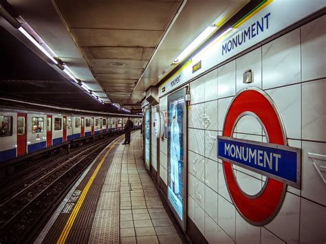 Traveling In London Underground The London Underground Rail Network ...