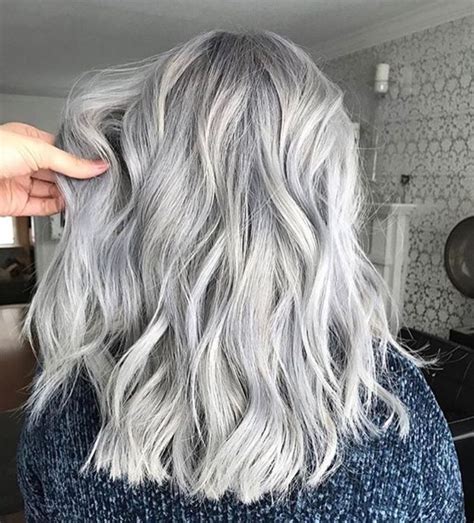 Best 25+ Silver hair tumblr ideas on Pinterest | Grey platinum hair ...