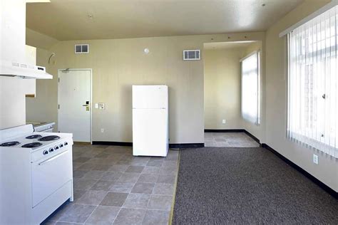 Lodi Hotel Apartments - 7 S School St | Lodi, CA for Rent | Rent.