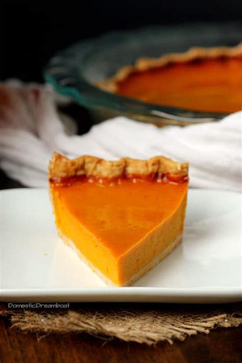 Roasted Winter Squash Pie (Pumpkin Pie) - Domestic Dreamboat