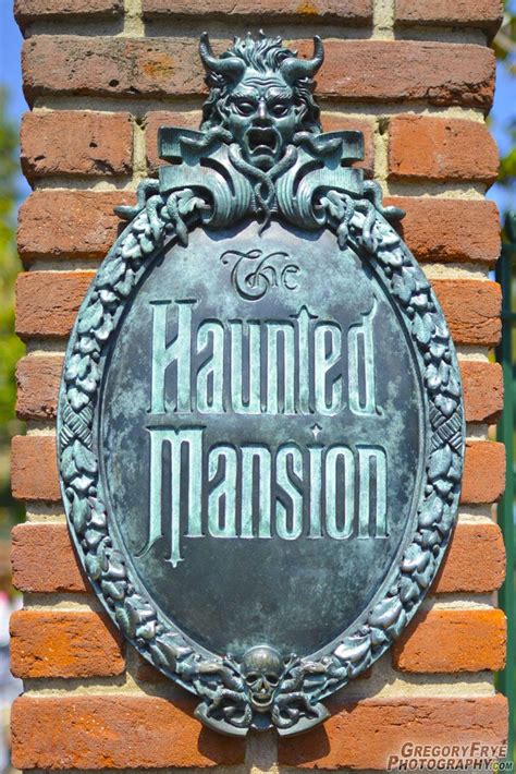 Disney Haunted Mansion Sign