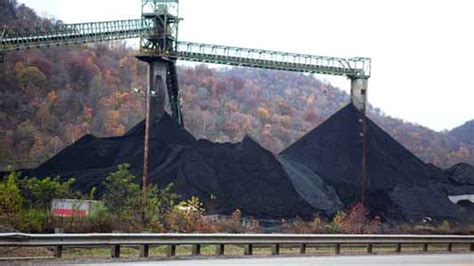 3 found alive inside West Virginia coal mine | wfmynews2.com