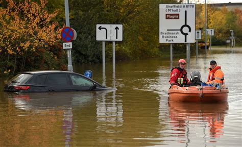 UK flooding: Live updates on conditions in Sheffield, Doncaster and ...