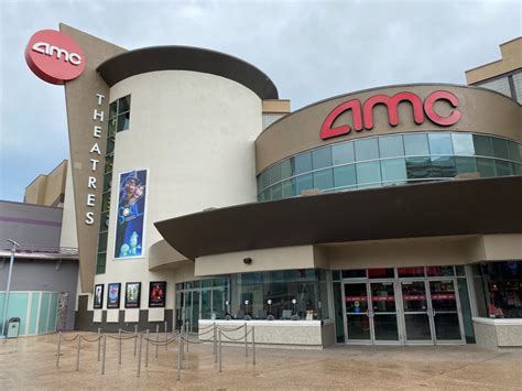 Movie Theaters Return with Reopening of AMC Theatres at Disney Springs ...