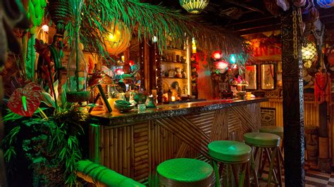 Arnold’s Tiki Bar - Hawaii on a Map