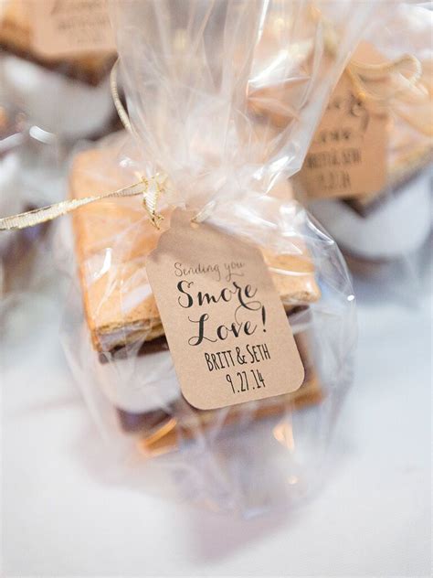 17 Ways to Word Your Wedding Favor Tags