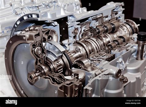 Car engine cross section hi-res stock photography and images - Alamy