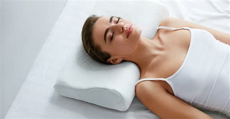 The 7 Best Pillows For Neck Pain - [2020 Reviews] - Health & Wellness 365