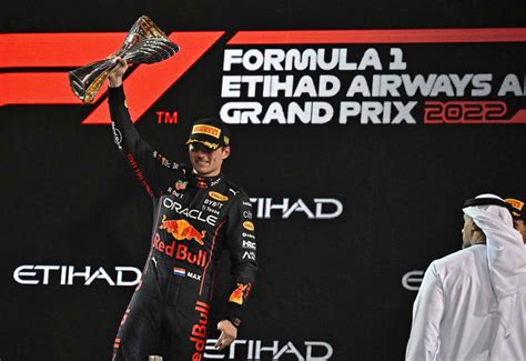 Verstappen ends superb F1 year with win at Abu Dhabi GP | Daily Sabah