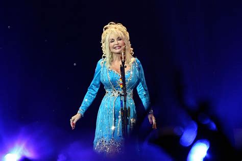 50 Best Dolly Parton Songs