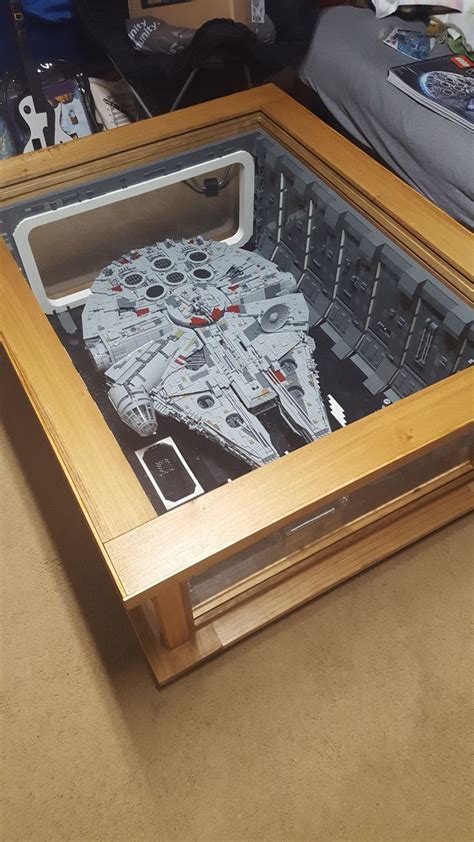 75192 UCS Millennium Falcon Display Ideas / Stands / Supports / Etc ...