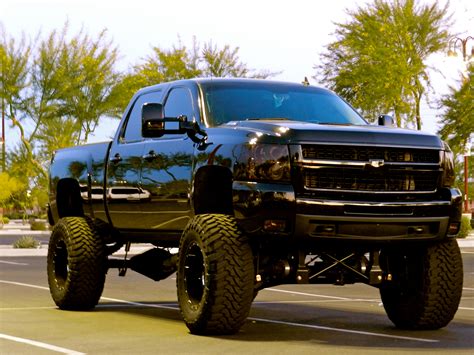 Lifted Chevy Trucks Wallpaper - WallpaperSafari