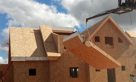 What Are Structural Insulated Panels (SIPs)?