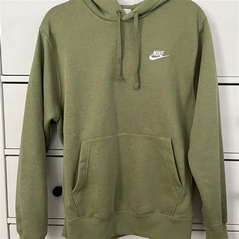 green nike hoodie - size small - only worn once - Depop