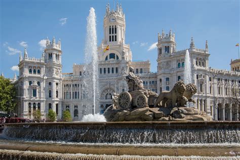 Plaza de Cibeles - Madrid Film Office