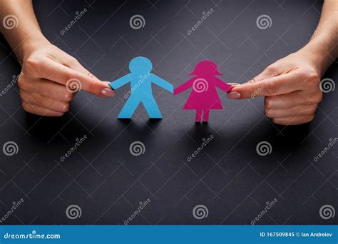 Paper chain people stock image. Image of family, color - 167509845