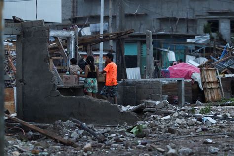 Hurricane Otis devastates Acapulco, Mexico, killing 27 | CNN